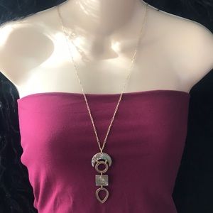 Universal Thread Gold Statement Necklace